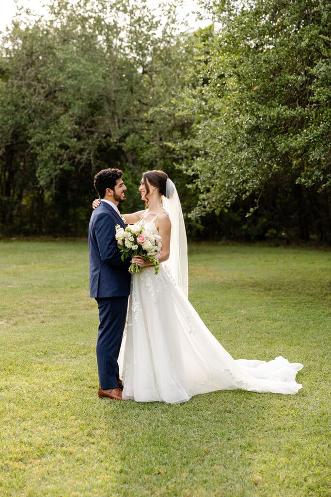 Bride and Groom photos at Scenic Springs in San Antonio