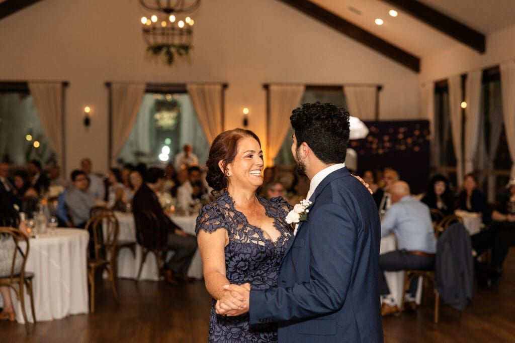 Groom's First dance with his mom
